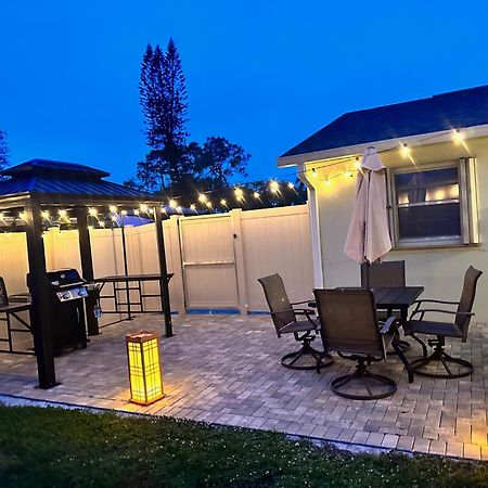 Freshly Remodeled 1970'S Single Story Villa Naples Exterior foto